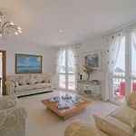 Panoramica 阿德耶