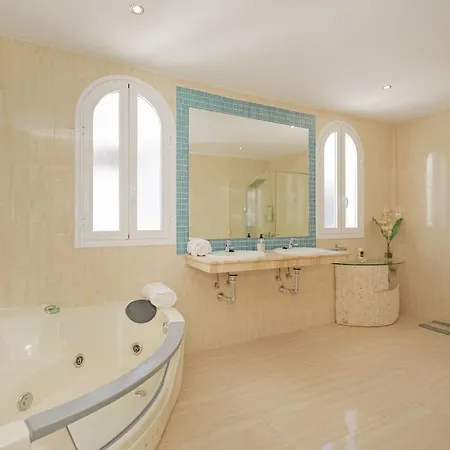 Panoramica Villa *