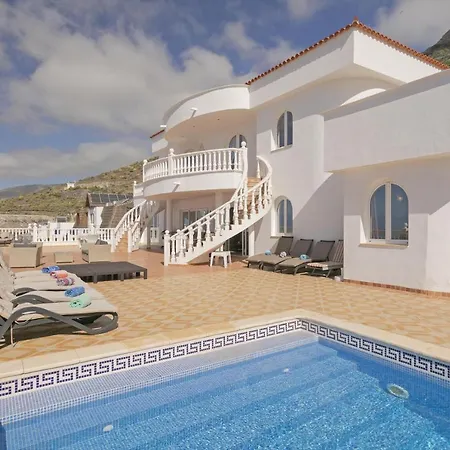 Vila Panoramica *