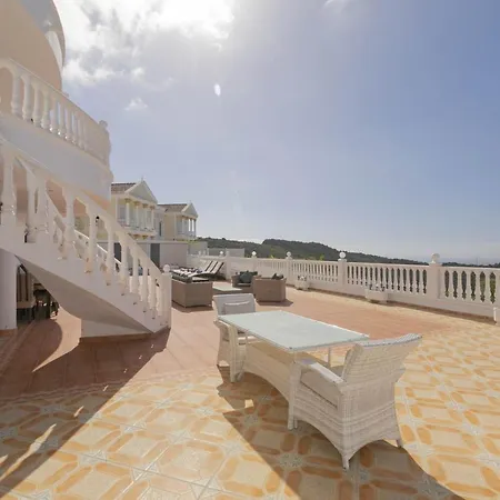 Panoramica Вилла