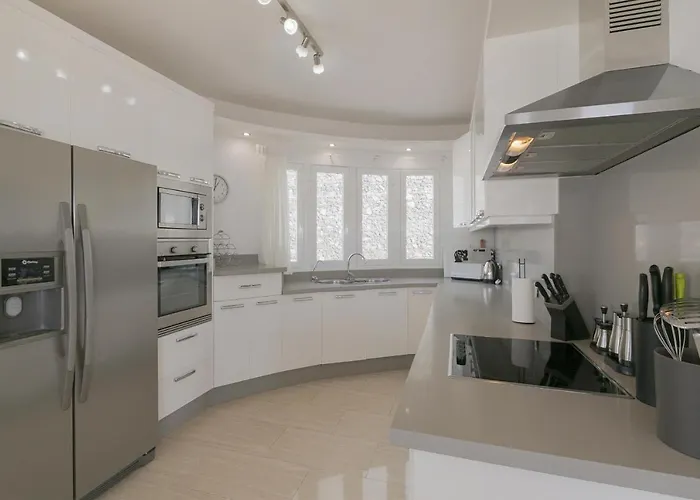 Panoramica Вилла Адехе